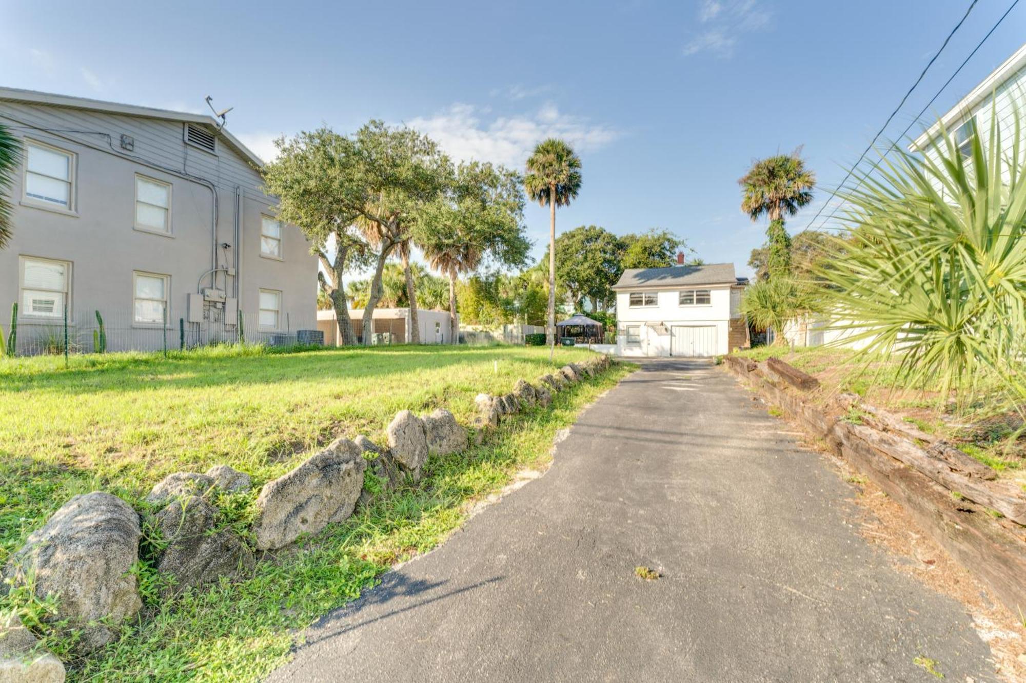 Daytona Beach Apartment Near Main Street Pier! Exterior photo